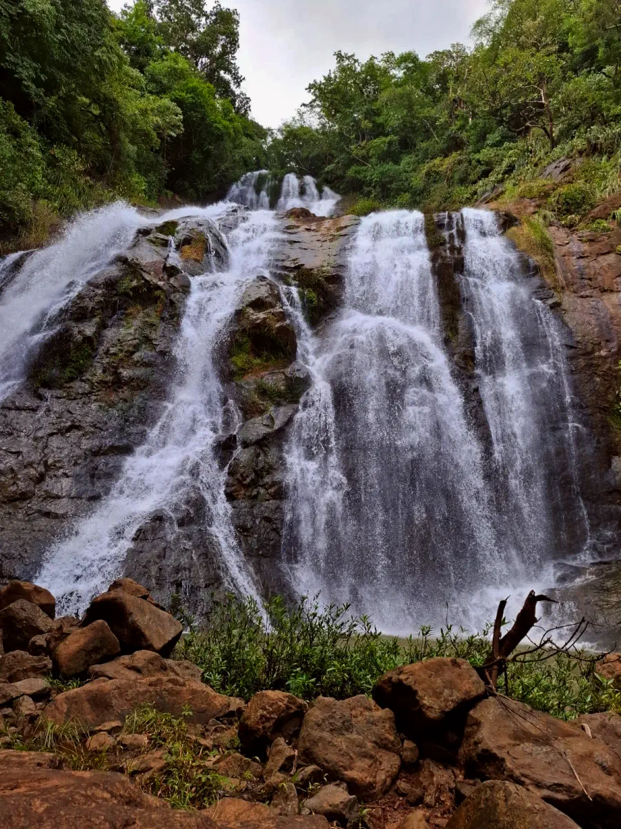 Private retreat venue in Costa Rica surrounded by tropical gardens and Nicoya mountains
